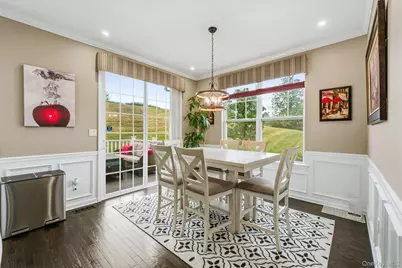2608 Hawthorn Way, New Windsor, NY 12553 - Photo 9
