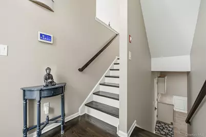 2608 Hawthorn Way, New Windsor, NY 12553 - Photo 5