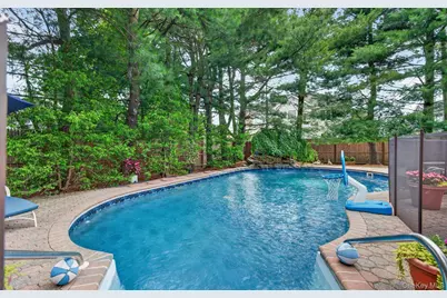 15 Ulster Drive, Jericho, NY 11753 - Photo 37