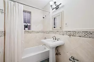 20 N Broadway, White Plains, NY 10601 - Photo 11