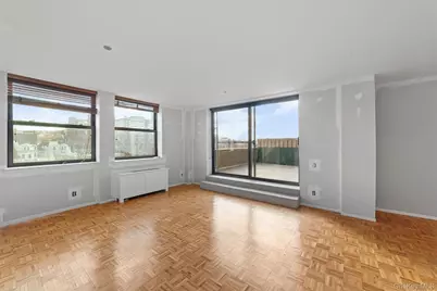 23 Water Grant Street #8G, Yonkers, NY 10701 - Photo 5