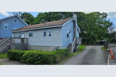 11 Chestnut Street, Newburgh, NY 12550 - Photo 9