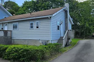 11 Chestnut St, Newburgh, NY 12550 - Photo 9