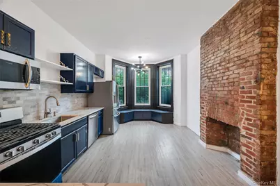 330 E 198th Street, Bronx, NY 10458 - Photo 7