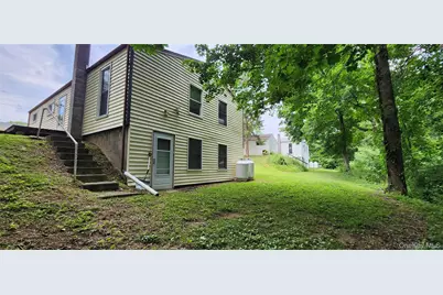 46 Gleason Boulevard, Pleasant Valley, NY 12569 - Photo 3