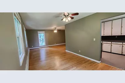 46 Gleason Boulevard, Pleasant Valley, NY 12569 - Photo 7