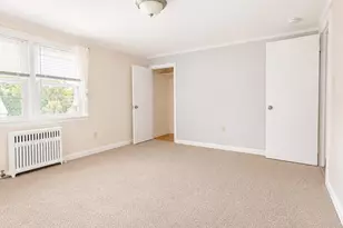 31 Maple Ave, Kings Park, NY 11754 - Photo 9