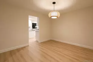 31 Marwood Pl, Stony Brook, NY 11790 - Photo 9