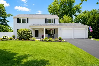 31 Marwood Place, Stony Brook, NY 11790 - Photo 1
