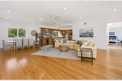 17 Oceanview Drive, Southampton, NY 11968 - Photo 17