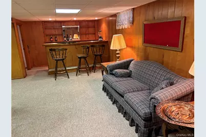 655 2nd Place S, Garden City, NY 11530 - Photo 13