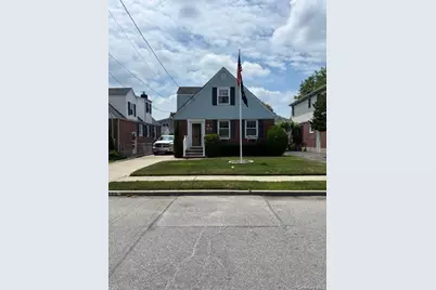 655 2nd Place S, Garden City, NY 11530 - Photo 1