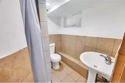558 Midwood St, Brooklyn, NY 11203 - Photo 23