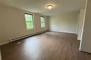 109 Main St, Bloomingburg, NY 12721 - Photo 3