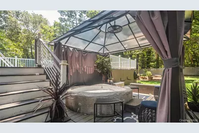 1634 N Gardiner Drive, Bay Shore, NY 11706 - Photo 35