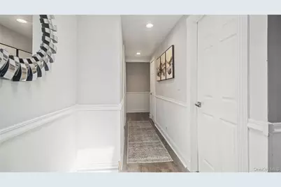 1634 N Gardiner Drive, Bay Shore, NY 11706 - Photo 17
