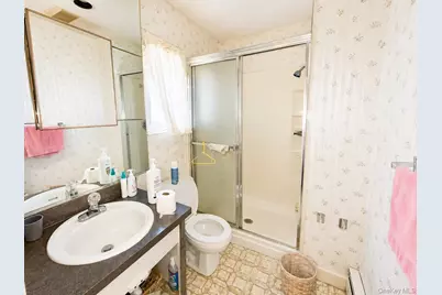 114 Washington Boulevard, Commack, NY 11725 - Photo 13