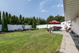 34 1st Ave, Farmingdale, NY 11735 - Photo 19