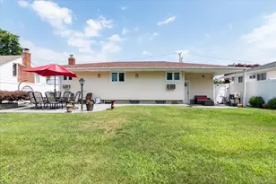 34 1st Ave, Farmingdale, NY 11735 - Photo 21