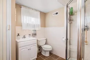 34 1st Ave, Farmingdale, NY 11735 - Photo 17