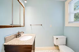 27 Hilbert St, Hempstead, NY 11550 - Photo 17