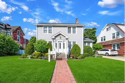 27 Hilbert Street, Hempstead, NY 11550 - Photo 1