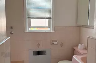 135-11 122nd Pl, Ozone Park, NY 11420 - Photo 9