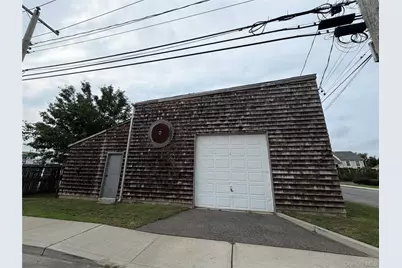 174 Railroad Avenue, Saint James, NY 11780 - Photo 7