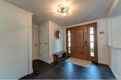 30 Harriet Lane, Huntington, NY 11743 - Photo 3
