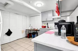 61-07 Bleecker St, Ridgewood, NY 11385 - Photo 25