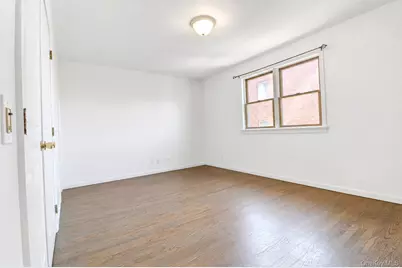 6107 Bleecker Street, Ridgewood, NY 11385 - Photo 13