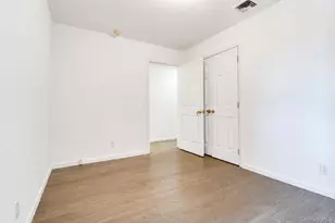 61-07 Bleecker St, Ridgewood, NY 11385 - Photo 11