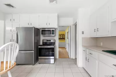 54 Strathmore Road, Scarsdale, NY 10583 - Photo 15