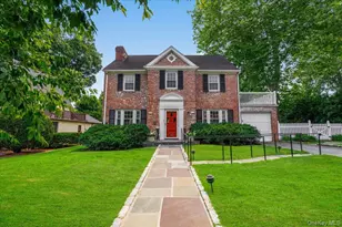 54 Strathmore Rd, Scarsdale, NY 10583 - Photo 3