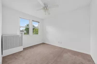 91 Douglas Avenue, Yonkers, NY 10703 - Photo 31