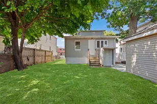 153-20 119th Rd, Jamaica, NY 11434 - Photo 29