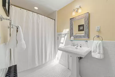 215 Walnut Street, Peekskill, NY 10566 - Photo 19