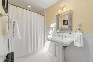 215 Walnut St, Peekskill, NY 10566 - Photo 19