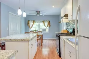 8 Carl Pl, New Windsor, NY 12553 - Photo 17