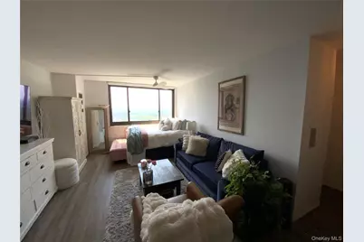 26910 Grand Central Parkway #31C, Floral Park, NY 11005 - Photo 5