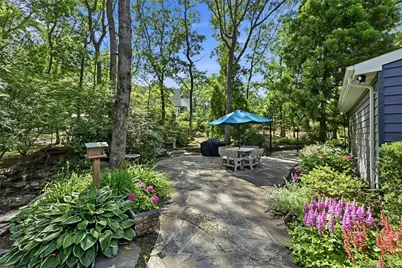 18 Nicole Court, Manorville, NY 11949 - Photo 39