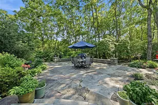 18 Nicole Ct, Manorville, NY 11949 - Photo 39