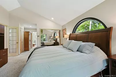 18 Nicole Court, Manorville, NY 11949 - Photo 21