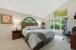 18 Nicole Ct, Manorville, NY 11949 - Photo 19