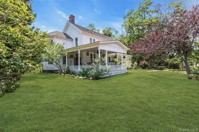 430 Montauk Highway, East Moriches, NY 11940 - Photo 1