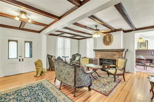 430 Montauk Hwy, East Moriches, NY 11940 - Photo 11