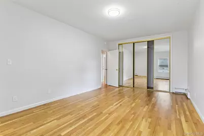 77 Andrew Street, Manhasset, NY 11030 - Photo 19
