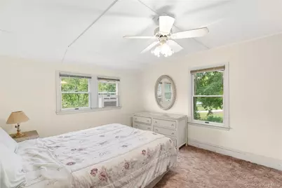 2725 Skunk Lane, Cutchogue, NY 11935 - Photo 11