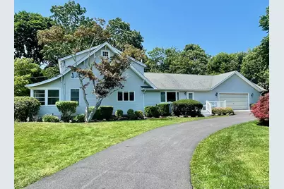 2725 Skunk Lane, Cutchogue, NY 11935 - Photo 17