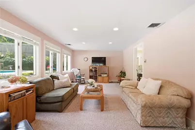 158 Bay Road, Huntington, NY 11743 - Photo 15